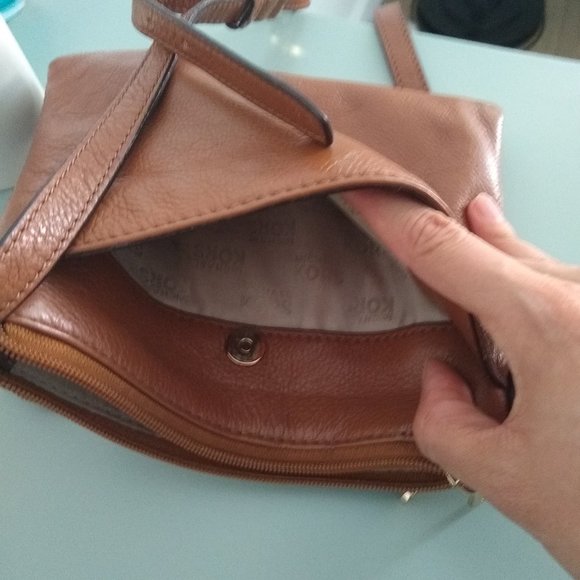 Michael Kors Cross Over Purse - Picture 8 of 12